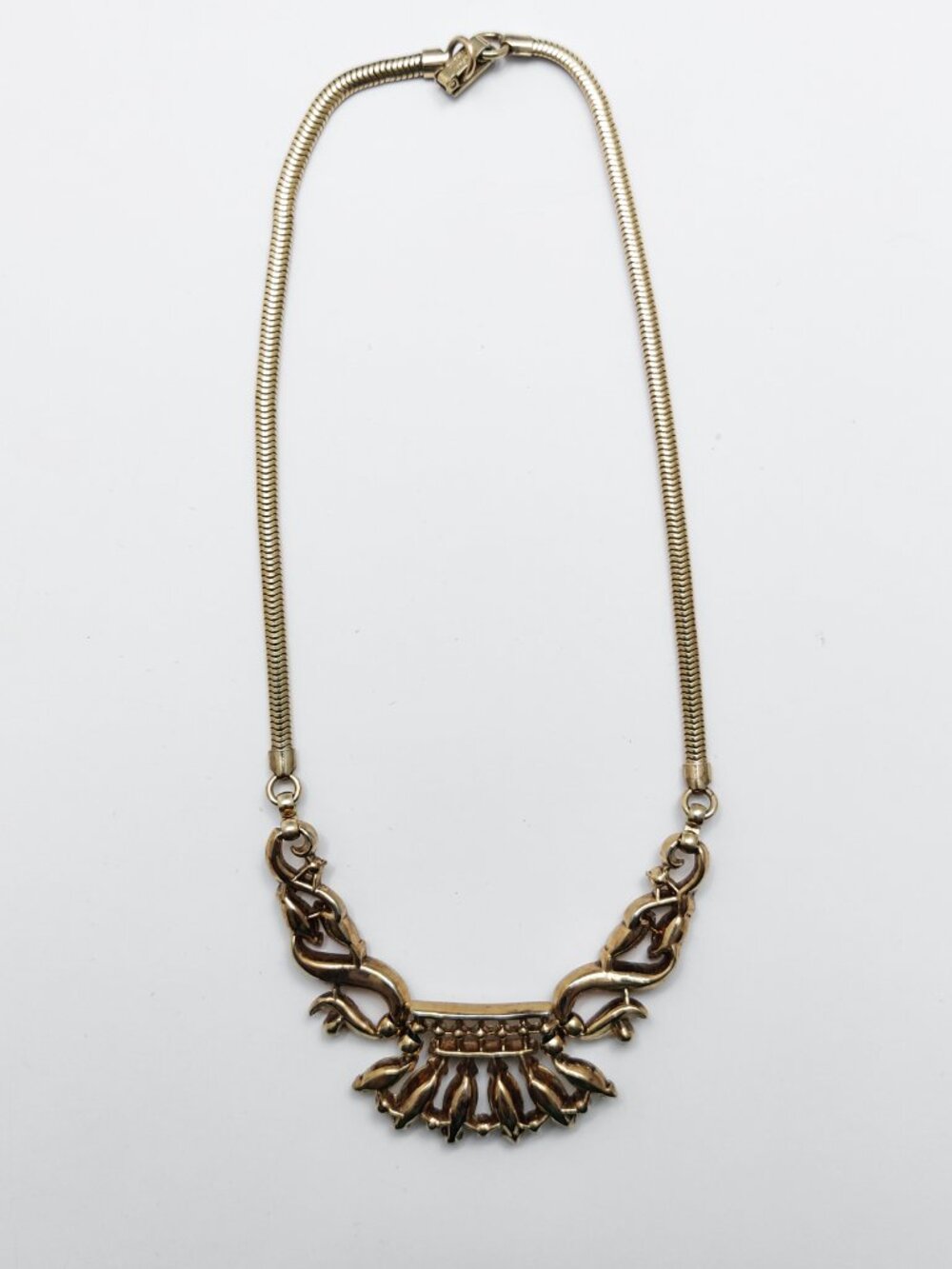 Vintage 1950 Signed Crown Trifari PAT PEND Philippe Book Piece Coronet Necklace - Picture 3 of 5